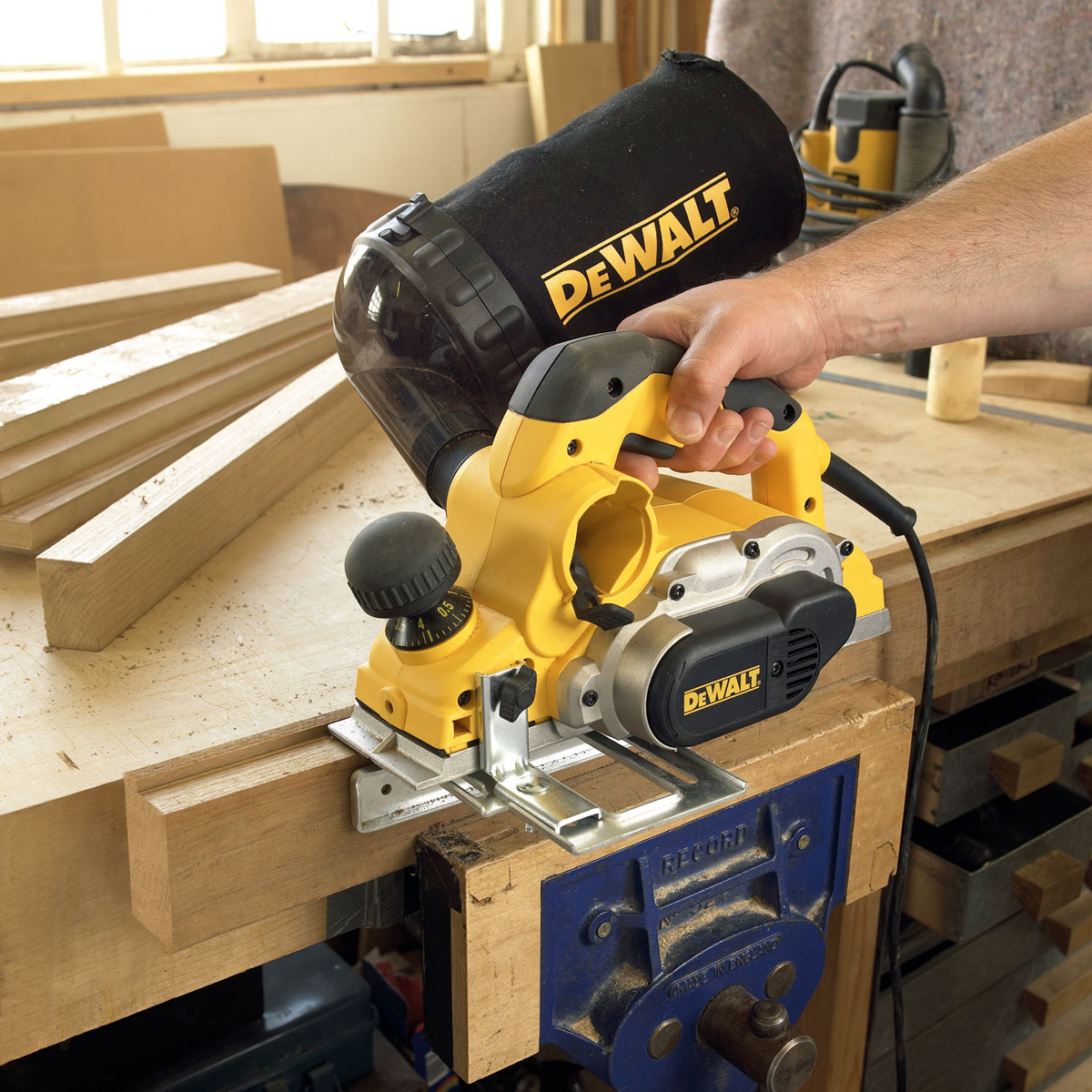 DeWALT DWV9390 Vak na hobliny pro hoblík  DCP580