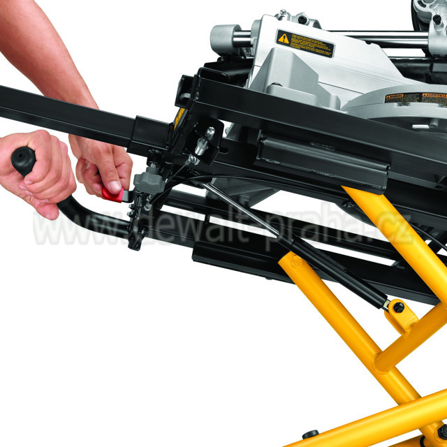 DE7260 DeWALT Pojízdný stojan pro pokosové pily
