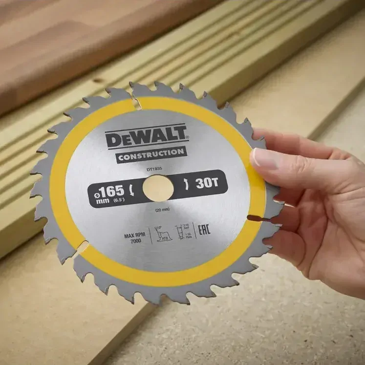 DT1935 DeWALT Pilový kotouč 165 mm x 20 mm, 30 zubů