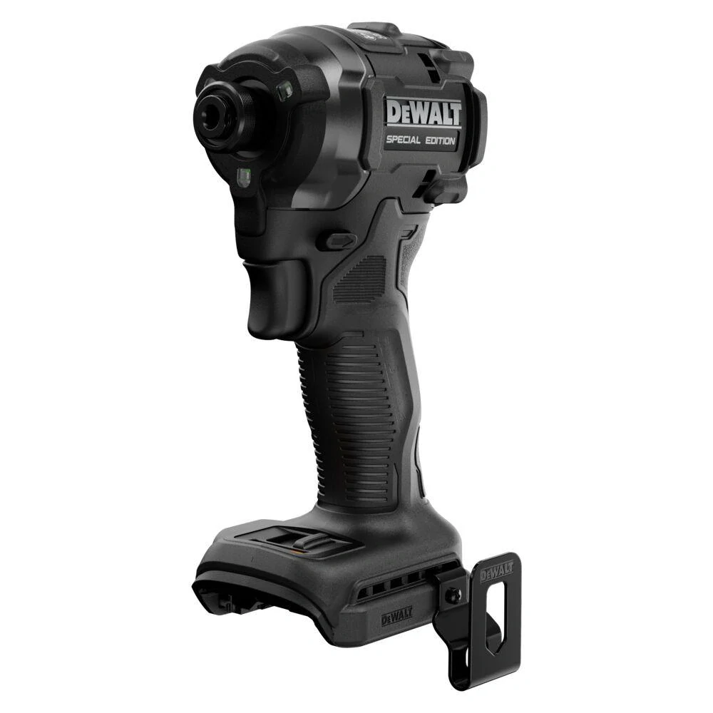 Aku bezuhlíková kombo sada 18V XR 2x5,0Ah příklepová vrtačka DCD86 a kompaktní rázový utahovák DCF86 McLaren F1 Team DeWALT DCK2222MP2T 