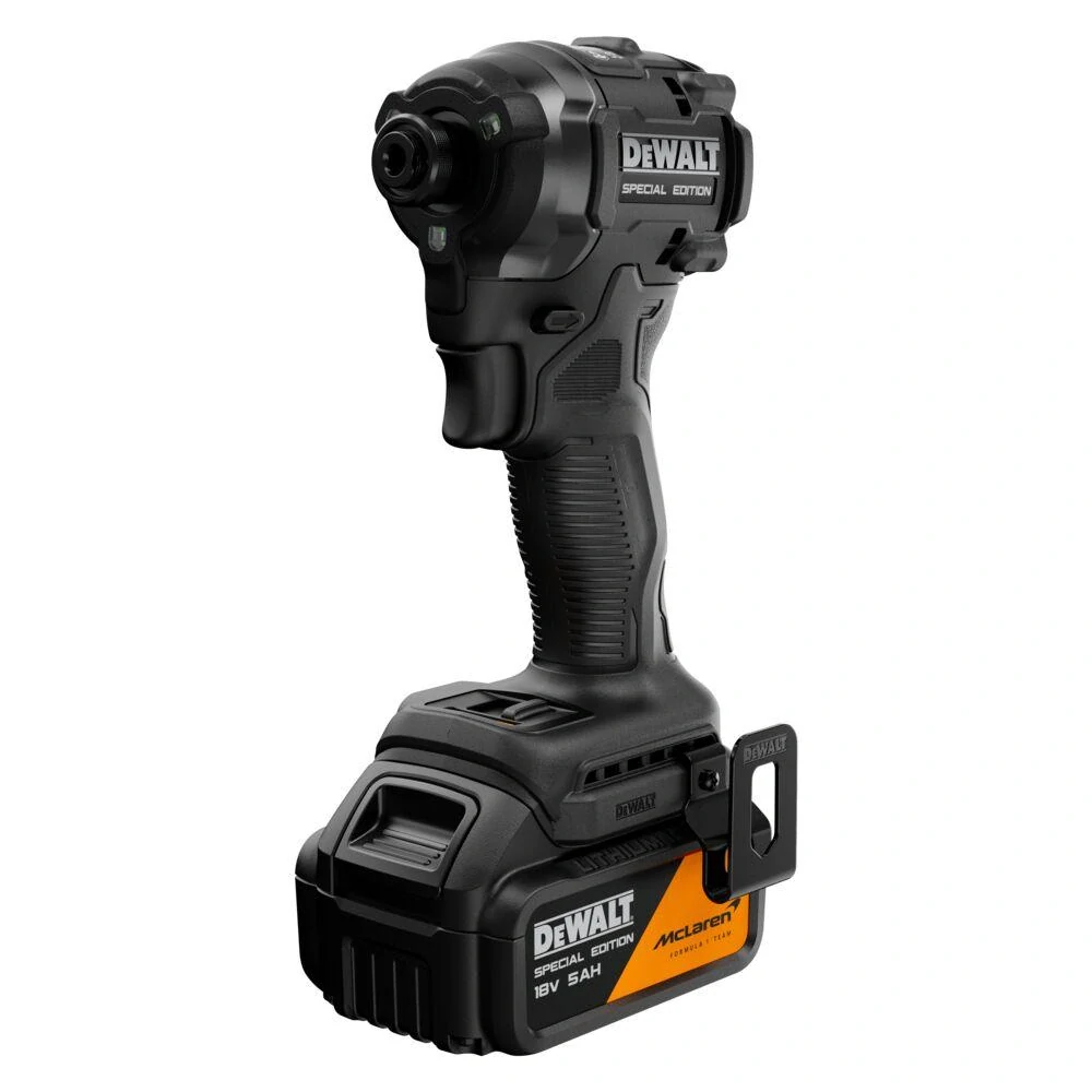DCF86MP1T DeWALT Aku bezuhlíkový rázový utahovák 1/4" 18V XR 1x 5,0 Ah McLaren edition TSTAK