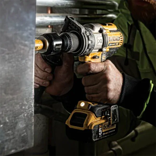 DCD991P2 DeWALT aku bezuhlíková vrtačka XRP 18V, 2x 5,0Ah