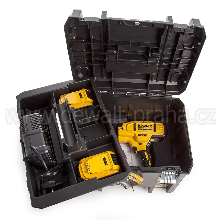 DCN681D2 Aku bezuhlíková sponkovačka 18V, 2x 2,0Ah XR Li-Ion DeWALT