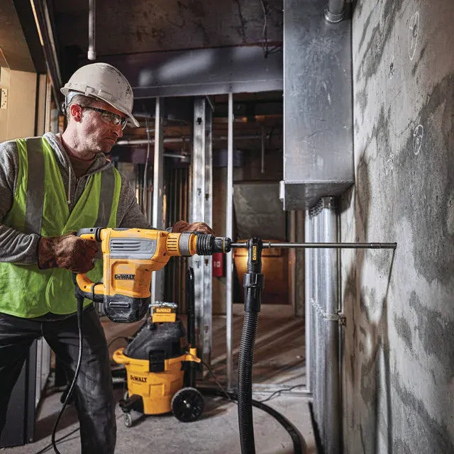 D25614K kombinované kladivo SDS-max, 1350 W, úder 10,5J, kufr, DeWALT