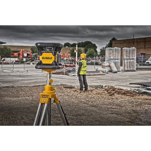 DCE074D1R DeWALT Samonivelační Rotační laser červený 18V XR 2,0Ah