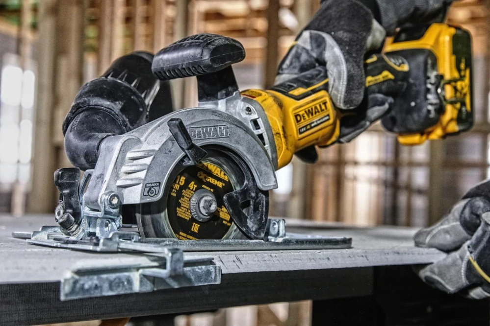 DT20421 DeWALT Pilový kotouč 115 x 9,5 mm, 4 zuby