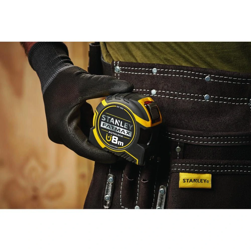 XTHT0-33501 STANLEY FATMAX svinovací metr 8M AUTOLOCK se šířkou pásku32MM