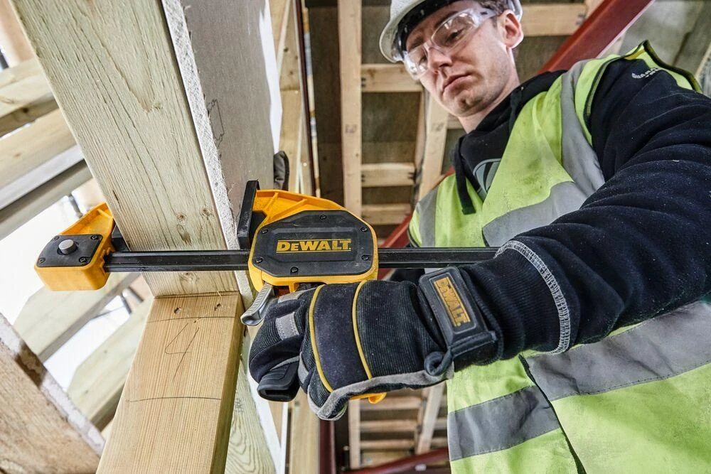 DWHT0-83185 DeWALT Jednoruční svěrka XL 300mm, svírací síla 272 kg