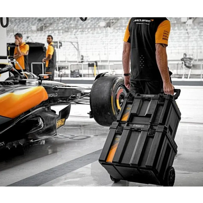 DWST60452-1 DeWALT Set kufrů TSTAK limitovaná edice McLaren Design 3v1 TSTAK Tower