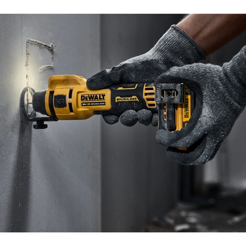 DT6622 DeWALT řezný nástroj na sádrokarton 1/4" (6,4mm) pro frézky DCE555 a DCS551, 5 ks