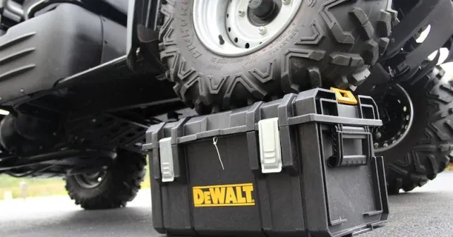 DS300 KUFR TOUGHSYSTEM DEWALT 1-70-322 ,montážní box na nářadí