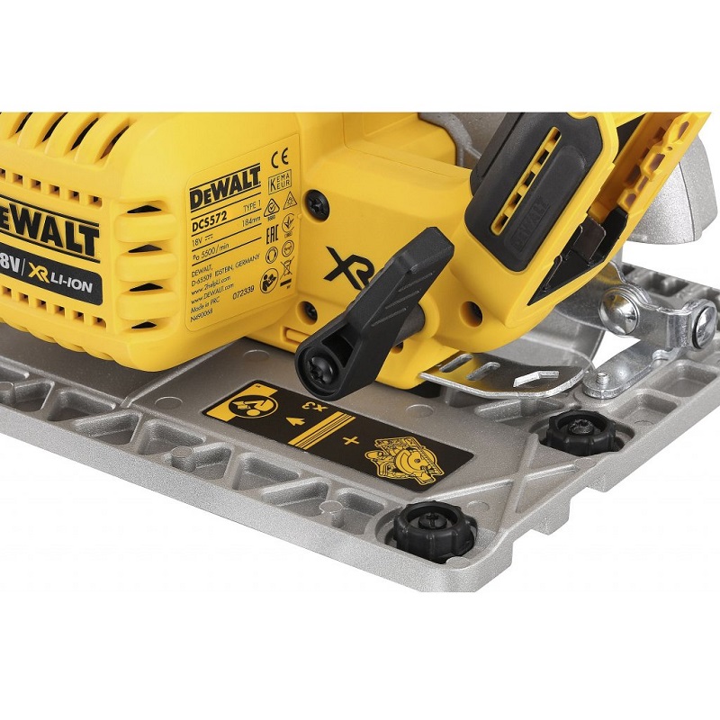 DCS572P2 DeWALT Aku kotoučová pila XR 184mm, 2x 5,0Ah Li-Ion, v kufru TSTAK