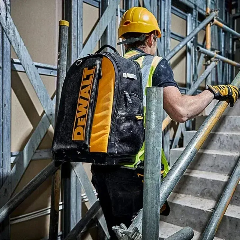 DWST81690-1 DeWALT batoh na nářadí na 25Kg