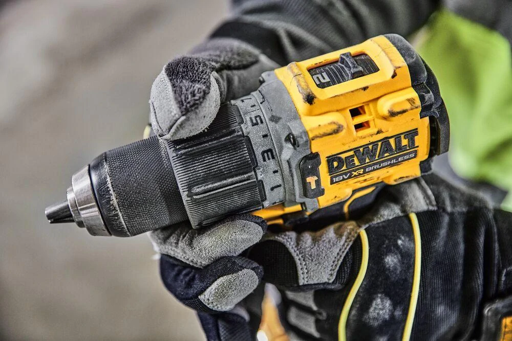DCD805N DeWalt Bezuhlíková aku příklepová vrtačka 18V XR, samostatný stroj
