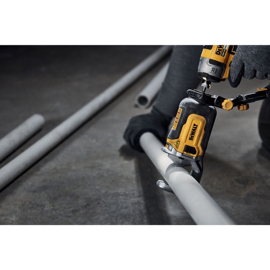 DT20560 DeWALT Nástavec na rázový utahovák pro řezání/ stříhání trubek z PVC/PEX