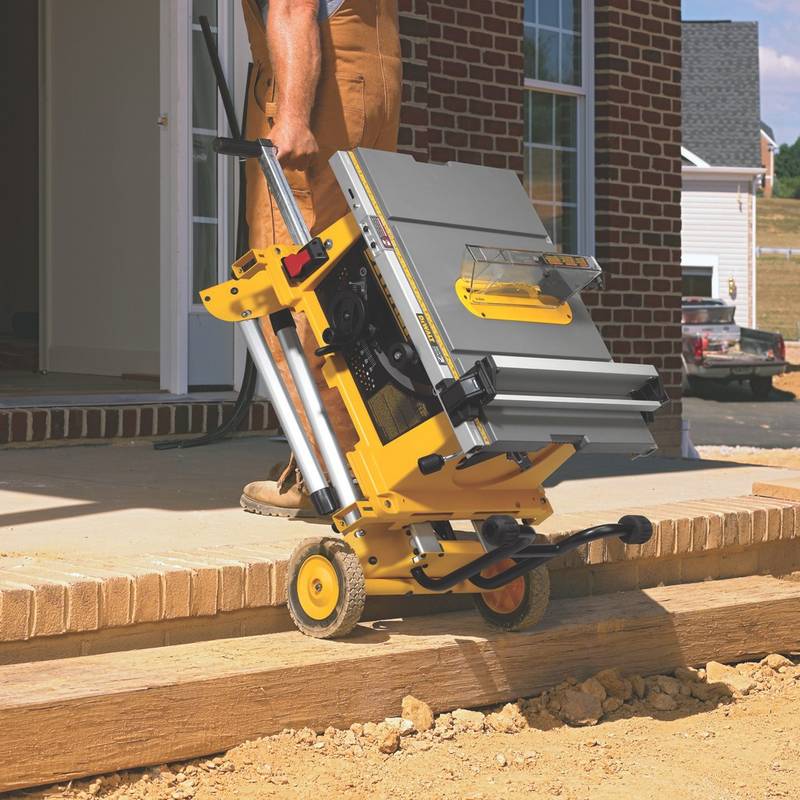 DE7400 DeWALT Pojízdný stojan pro stolní pily