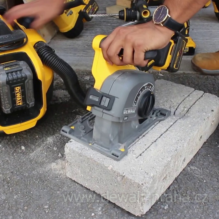 DCG200NT DeWALT Aku drážkovačka do zdiva bezuhlíková 54V Flexvolt, TSTAK, samostatný stroj