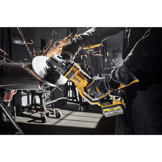 DCG460NK DeWALT Aku úhlová bruska 230mm, FLEXVOLT 54V, 3 000 W, samostatný stroj