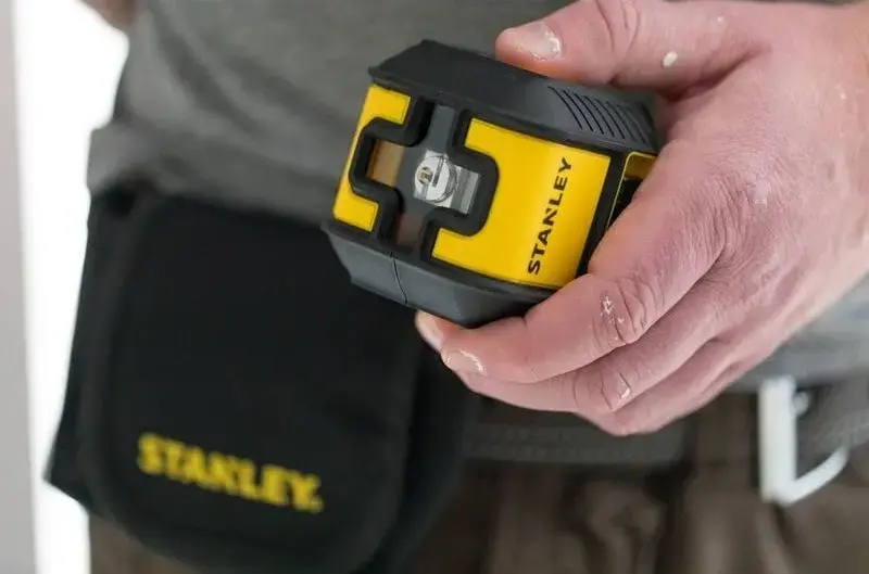 STHT77498-1 Samonivelační křížový laser, Cubix, červený paprsek, STANLEY®