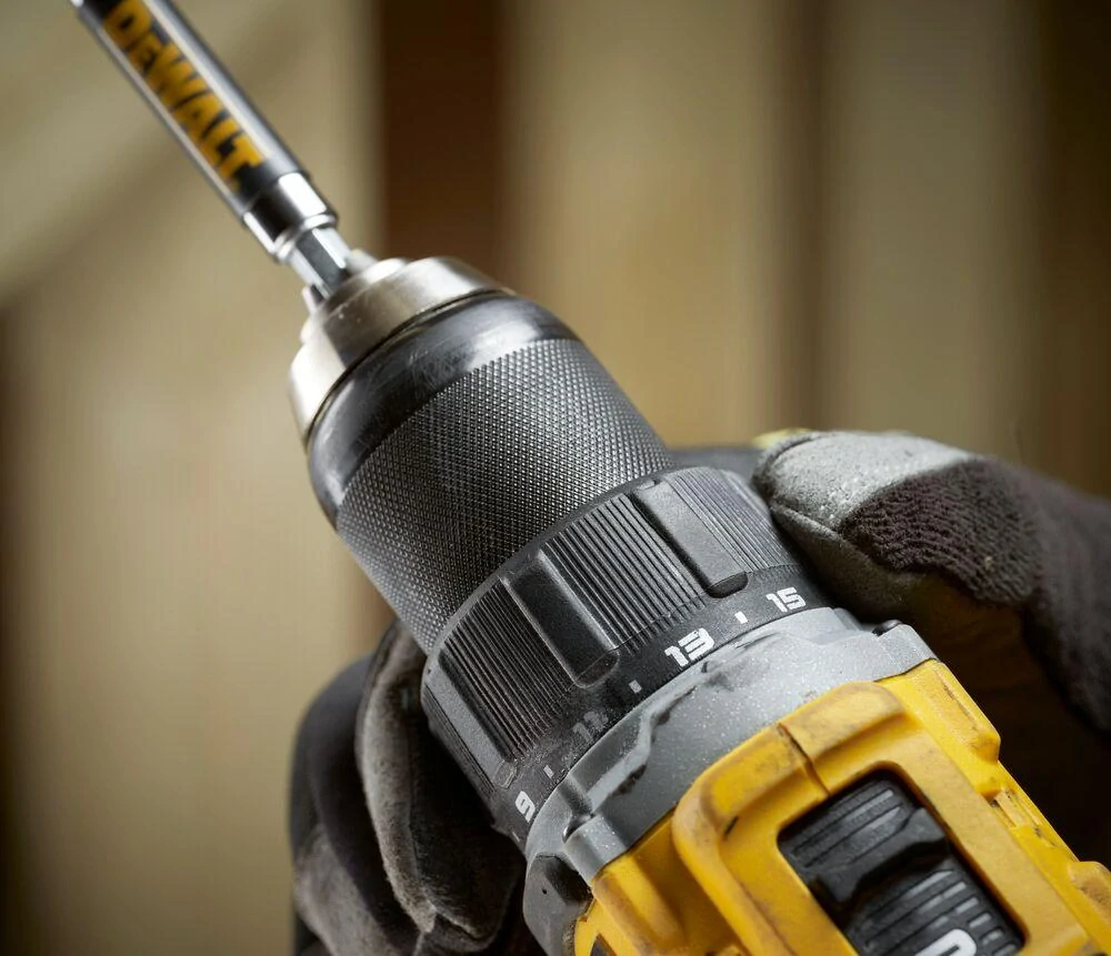 DCD794NT-XJ DeWALT aku kompaktní vrtačka s bezuhlíkovým motorem 18V XR